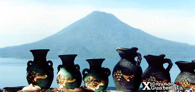 - Lago de Atitlán Panajachel