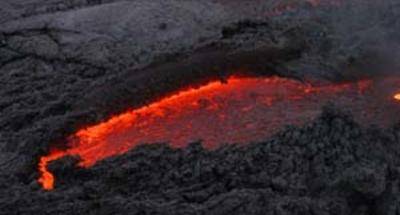 Rodeados de lava en el volcán de Pacaya